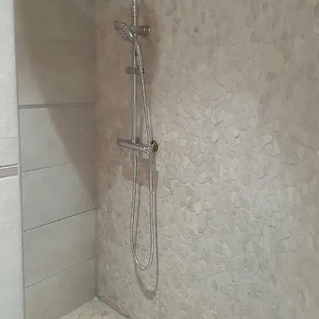 T2 De 45 M2 Sur Avec Jardin Appartement Porticcio (Corsica)